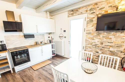 Favaro Veneto Apartment | Queen Home Emanuelle