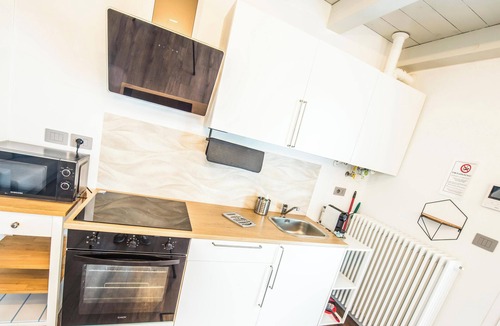 Favaro Veneto Apartment | Queen Home Emanuelle