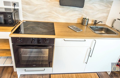 Favaro Veneto Apartment | Queen Home Emanuelle