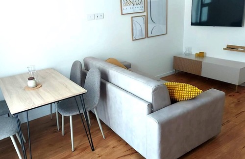 Fossolo Apartment | Queen Home Silvia - One Bedroom Apartment, Sleeps 4