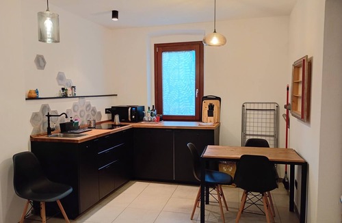 Fosdinovo Apartment | Quiet, hilly location, apartment with a view of the sea