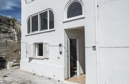 Ponza Apartment | Raffaele