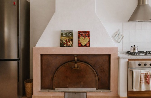 Casola in Lunigiana House | Ready to experience Italy in close proximity, sea, lakes and rivers?