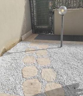 Settecamini Apartment | Red House Tiburtina
