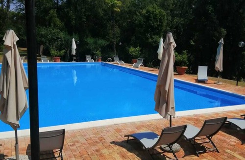 Treia House | Red Room · Casa del Fattore, Villa Luzi