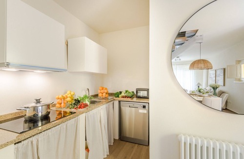 Montecarlo Apartment | Refined And Elegant Two-Bedrooms Apartment Near Rocca Del Cerruglio In Montecarlo