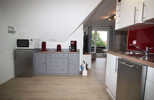 Lemkenhafen Apartment | Relax and discover: Ostseeperle vacation apartment in Lemkenhafen!