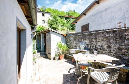 Casoli Other | Reposeful Farmhouse in Bagni di Lucca with Private Terrace