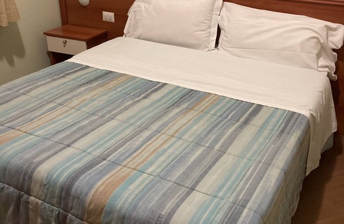 Avezzano House | Residence Le Ginestre Double Room No. 2