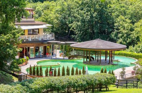 Sorano Apartment | Residence with swimming-pool and thermal pools in Sorano