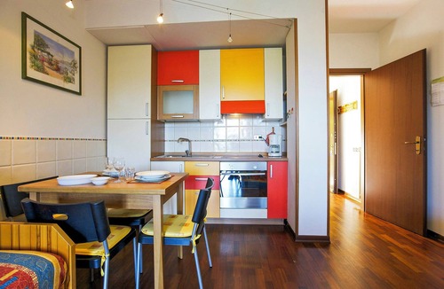 Luino Apartment | Residenz Moncucco No. 14 by Lago Reisen