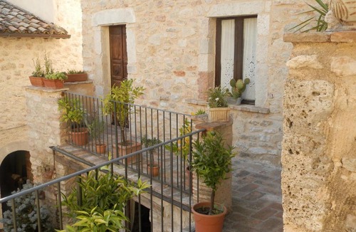Precetto House | Residenza di Paese Castello del Poggio