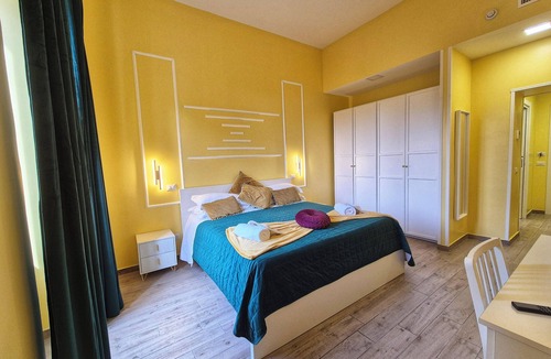San Giovanni Hotel | RESIDENZE SERVENTI LONGHI
