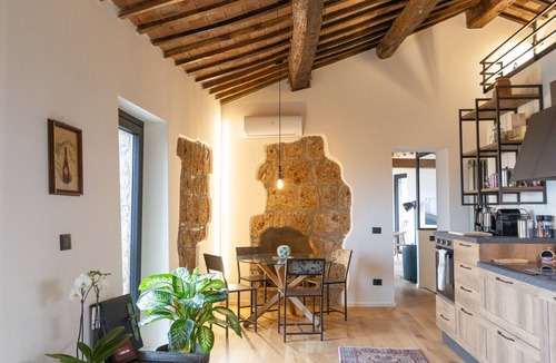 Proceno House | Restored Medieval House - 2 connecting apartments - 4 bedrooms, 4 baths & views!