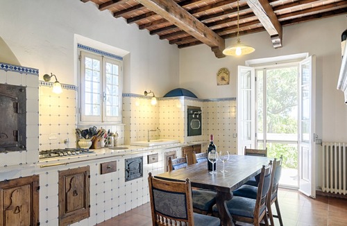 Castiglione del Lago Villa | Ridiculously Beautiful Villa. Lake View, Large Private Garden, Olives, Vineyards