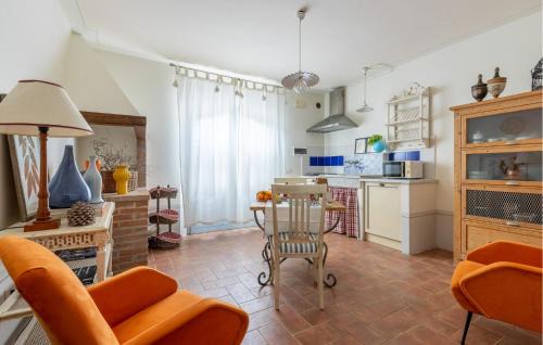 Lamporecchio Apartment | Rochester Classie