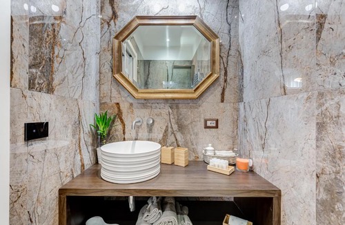 San Giovanni Apartment | Roma in Relax Lovely Loft in the center of Rome Fabrizia