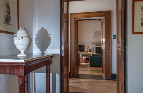 Rione IV Campo Marzio Apartment | ROMAC Leone V Unique 5-bdr near the Spanish Steps