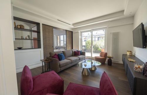 Zona LIII Tomba di Nerone Apartment | Roman Terrace & Soul in Peaceful Area