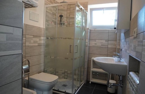 Zona XXX Castel Fusano House | ROMANA GUEST HOUSE