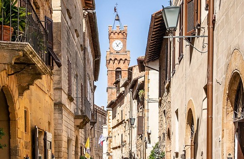 Pienza House | Romantic apartment located in the heart of Pienza.