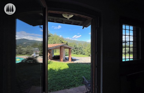 Pescia House | Romantic country house in villa with pool and Tuscan charm