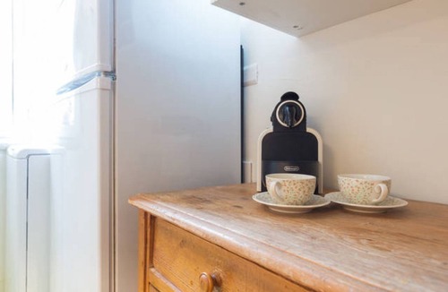 Rione XIV Borgo Apartment | Romantic Loft next to the Vatican
