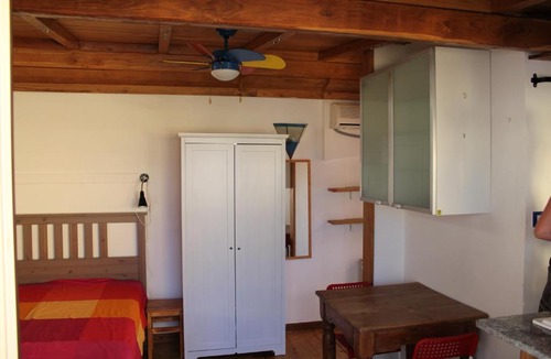 Quartiere XXIX Ponte Mammolo Apartment | Romantic Studio Apartment Near Park