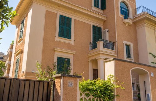San Giovanni Apartment | RomAntica Family Apartment near San Giovanni