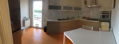 Torvaianica House | Romantische Villa am Meer mit Kamin Zoomarine Cinecittà World