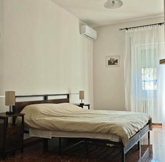 Garbatella Apartment | Rome Cozy Central Home
