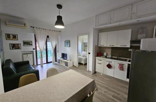 Cassia Apartment | ROME HOLIDAY QUIET AND CONFORTABLE APARTMENT