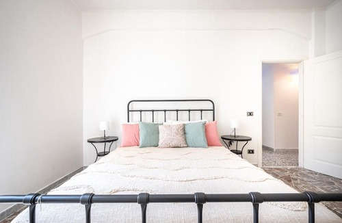 Pigneto Apartment | Rome Sweet Home I Elegance and Authenticity