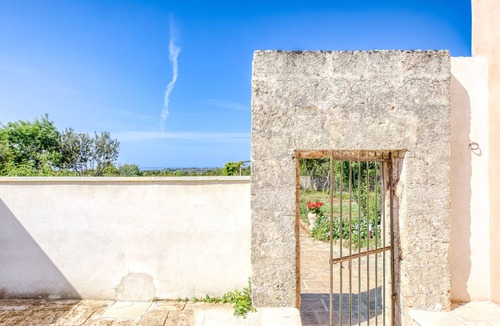 Presicce Apartment | Room 'Lucia - 8' with Private Terrace, Wi-Fi and Air Conditioning