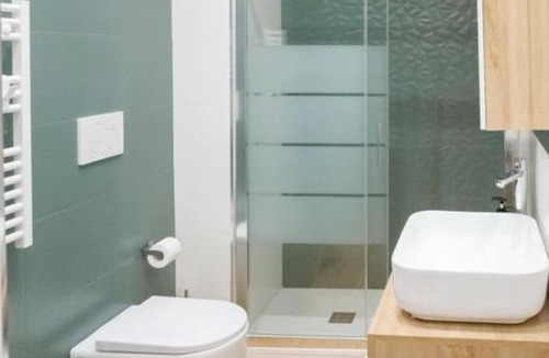 Tuscolano Apartment | RoomApartment Rome: 1 Bedroom Apartment