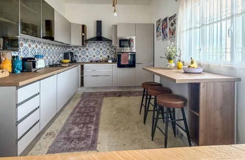 San Pietro Bed & Breakfast | Root and Rise - Double Room with Shared Bathroom
