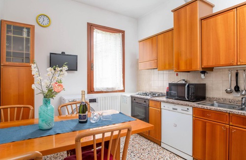 Santa Croce Apartment | RUGA BELLA IN THE HEART OF VENICE