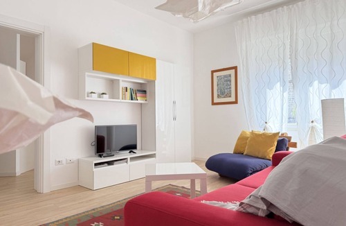 Sirolo Apartment | S366 - Sirolo, centrally located three-room apartment with air conditioning