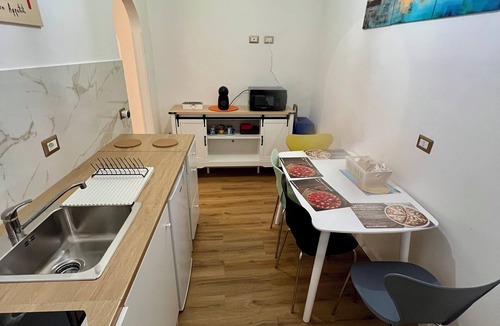 Civitavecchia Apartment | SAFFIROOMS - Apartment in the heart of the historic center a stone's throw from the harbor