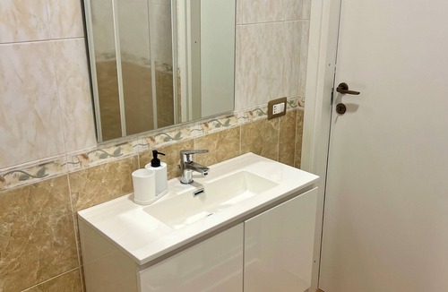 Civitavecchia Apartment | SAFFIROOMS - Apartment in the heart of the historic center a stone's throw from the harbor