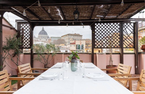 Rione XIV Borgo Apartment | Saint Peter view, Palline Apartment