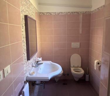 Aurelia Hotel | Samarcanda Hotel & Parking di Parmigiani Silvia