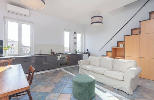 Tiburtino Apartment | San Lorenzo SkyRail Loft - by OpenRoma