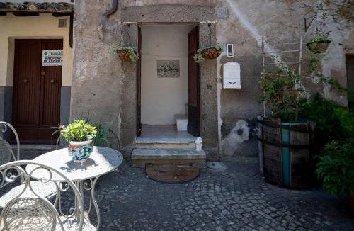 Sutri Apartment | San Martino Guest House Sunlight