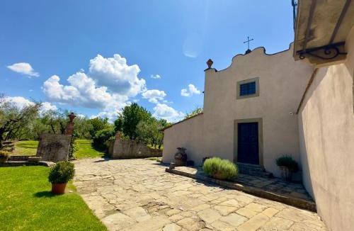 Figline e Incisa Valdarno Villa | San Niccolò a Olmeto, Torre e Chiesa del XIII secolo