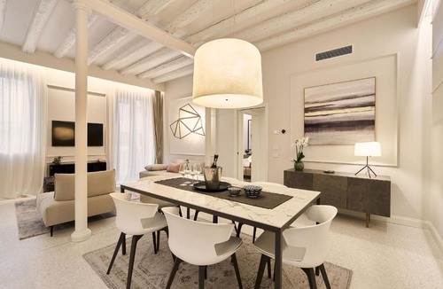 San Polo Apartment | San Polo Palace 1976