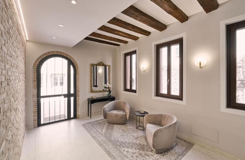 San Polo Apartment | San Polo Palace 1976