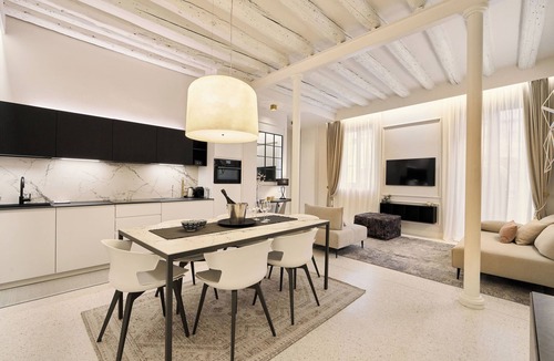 San Polo Apartment | San Polo Palace 1976