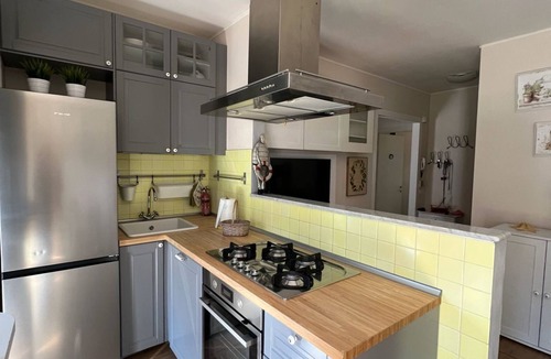 Pisa House | San rossore area apartment. Ideal for couples, families and business stays