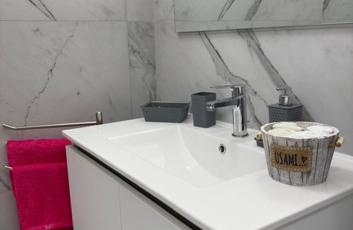 Palo del Colle House | San Vito Apartment